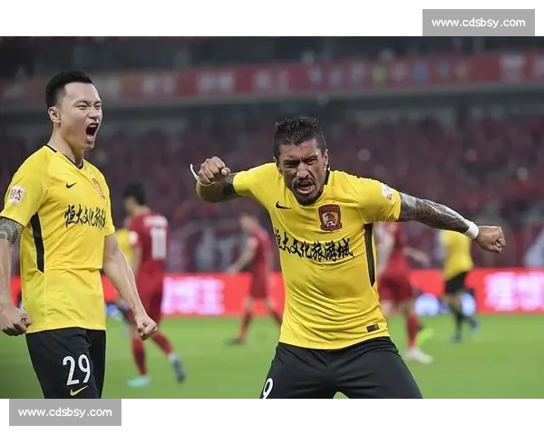 恒大迎战上港全场精彩回顾 点燃球迷激情的高能对决直播